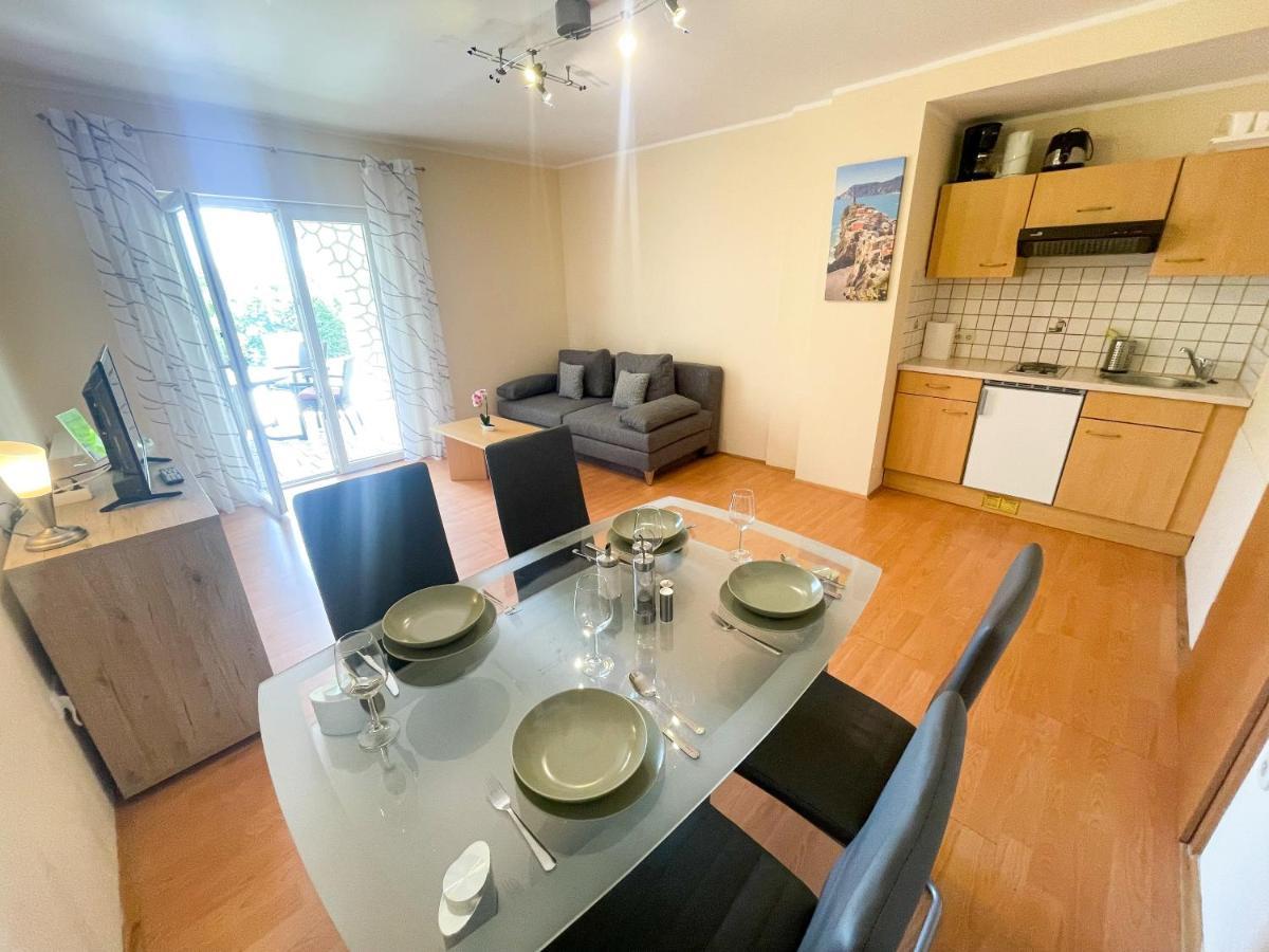 Apartments Sams Novi Vinodolski Εξωτερικό φωτογραφία
