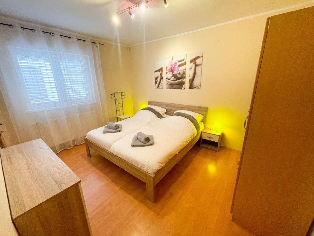 Apartments Sams Novi Vinodolski Εξωτερικό φωτογραφία