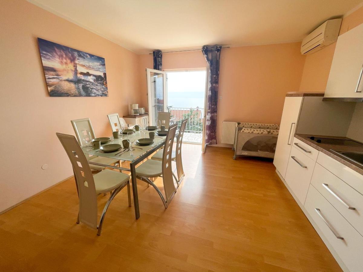 Apartments Sams Novi Vinodolski Εξωτερικό φωτογραφία